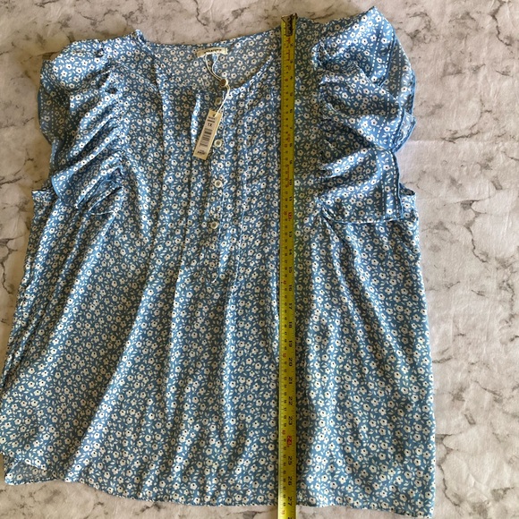 Blue Floral Ruffle Blouse - Picture 5 of 9